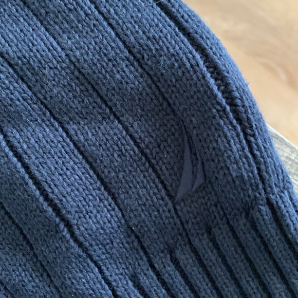 Nautica Sweater Cardigan - Picture 6 of 7